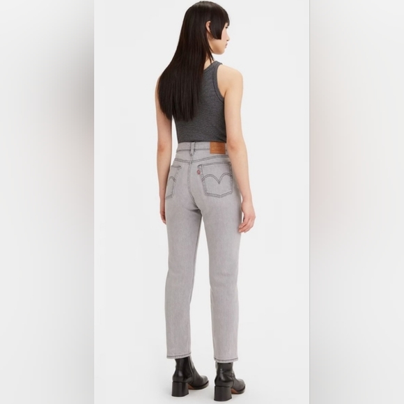 Levi's Wedgie High Waist Straight Jeans Size 26 - Picture 1 of 7